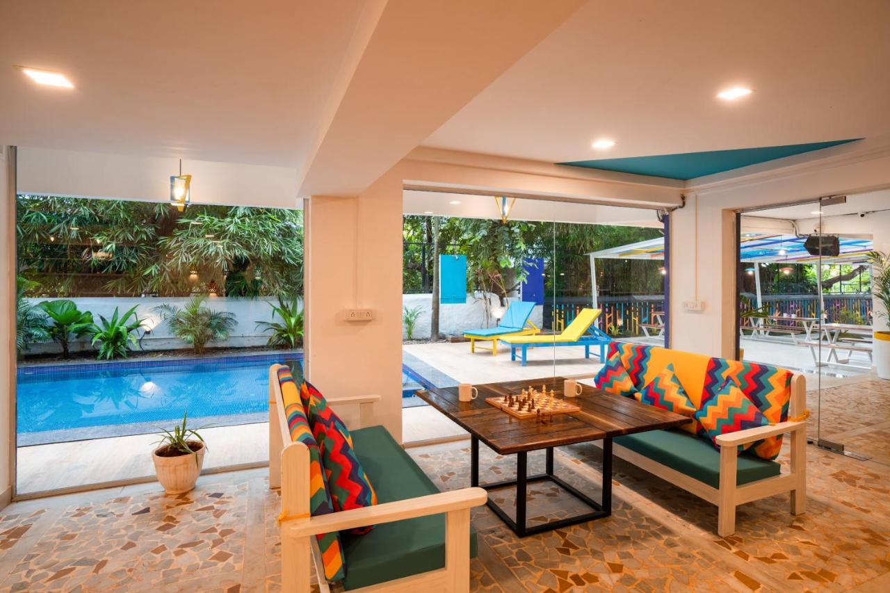 Gostops Plus Goa Vagator Velha Goa Exterior foto